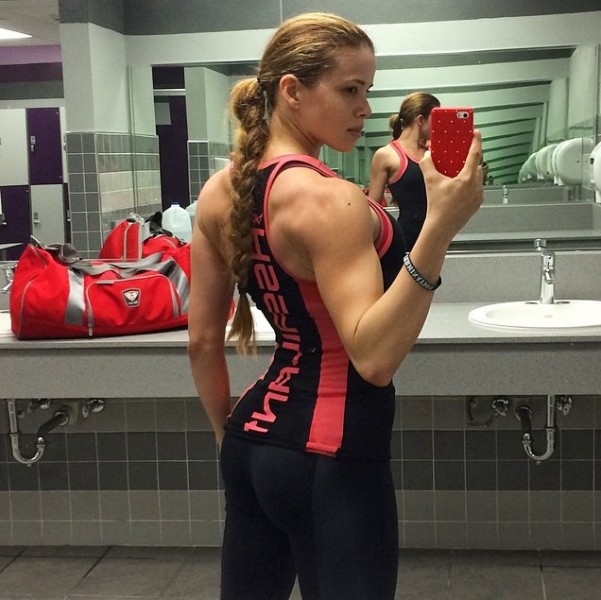 ANa Iturrondo - Instagram + gym: un camino seguro para la fama