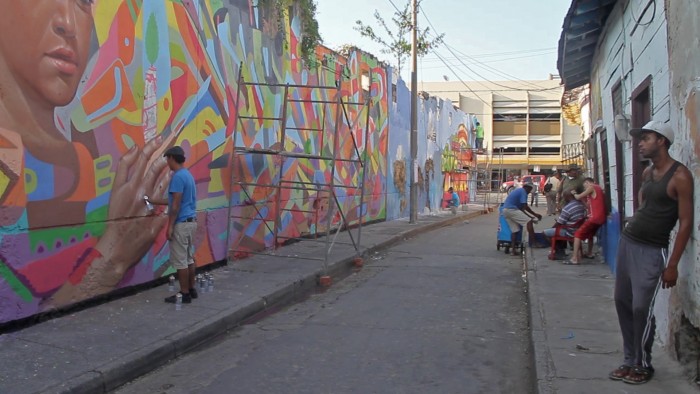  Festival Ciudad Mural, Getsemaní, Cartagena, artista peruano Decertor. Foto Catalina Bulla. - Las diez mentiras, a medias, que nos creímos sobre el grafiti