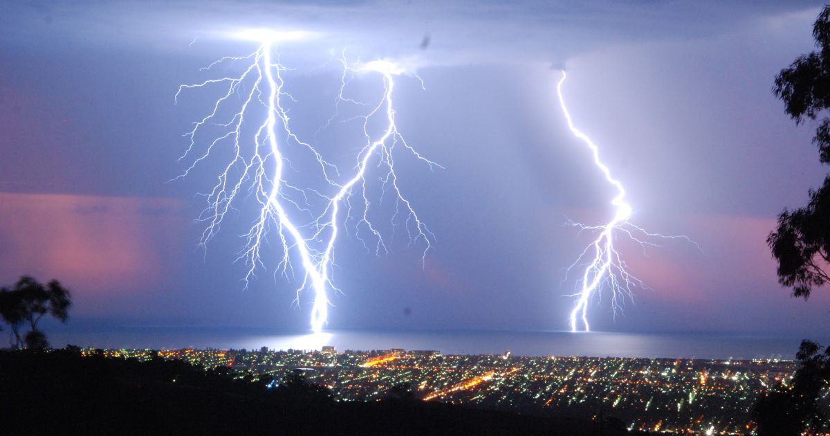 Hasta cuándo va la temporada de lluvias en Colombia Prepárese para un