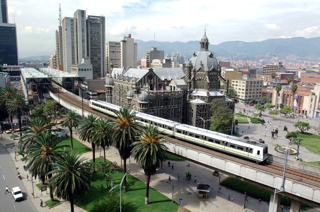 La revista Forbes destaca la transformación de Medellín