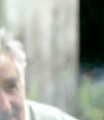 Fumando marihuana al lado de Mujica