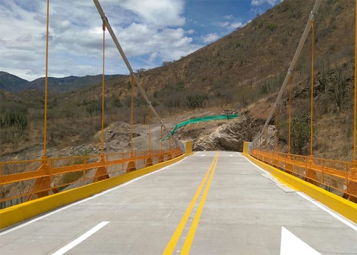 La Secretaría de Infraestructura de Nariño responde por el puente que conducía a una trocha