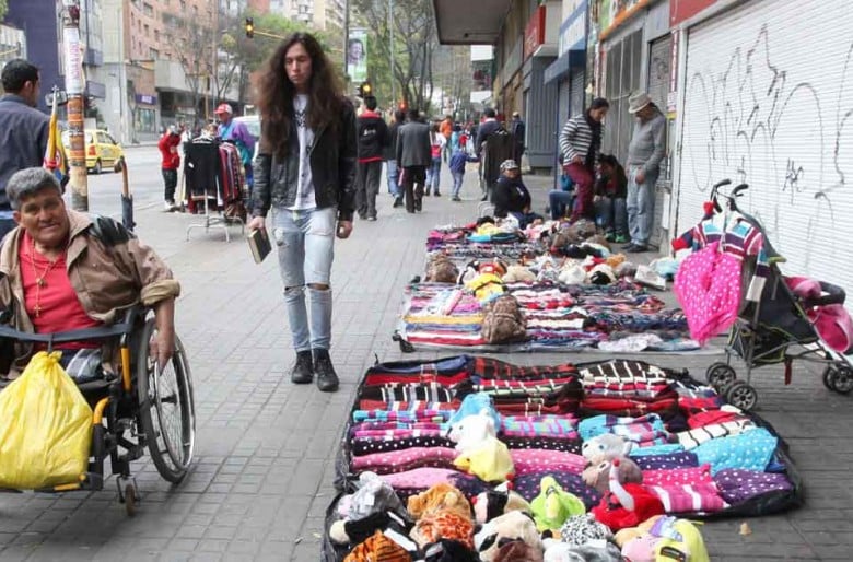 Para El Tiempo, los vendedores ambulantes huelen a 