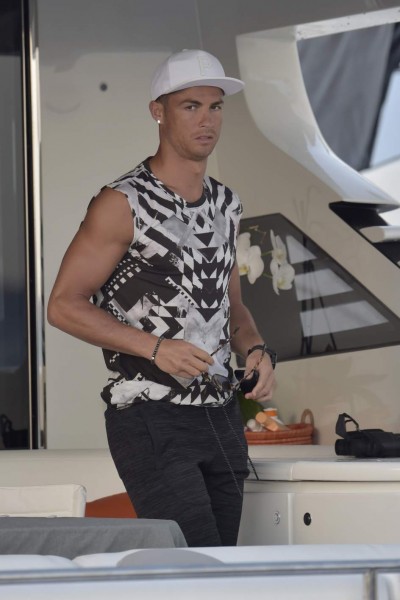  - Fotos: Cristiano Ronaldo, de padre 'desalmado' al más consentidor del mundo