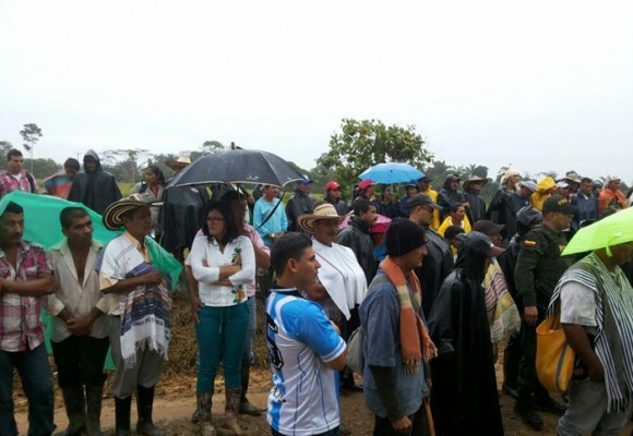 Campesinos del Caquetá en huelga de hambre contra las petroleras