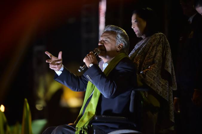 Lenín Moreno, desde una silla de ruedas, se convirtió en el sucesor de Rafael Correa
