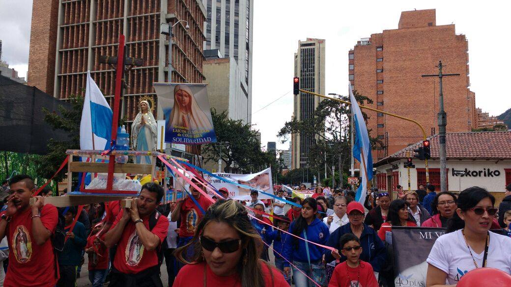 Católicos definen su estrategia para elecciones legislativas