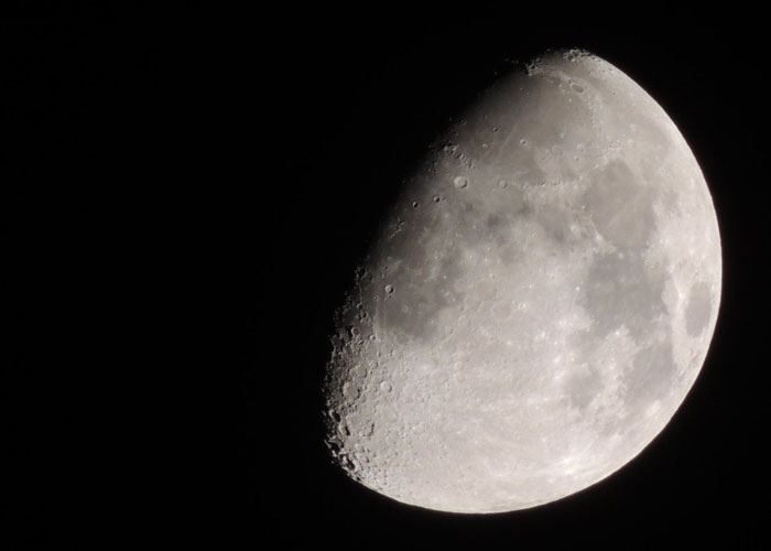 Iesod, el nombre de la luna