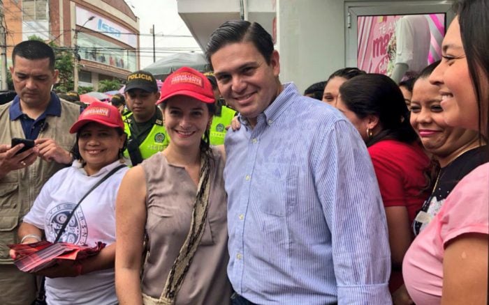  - Las fotos del matrimonio non sancto de Vargas Lleras en Sucre