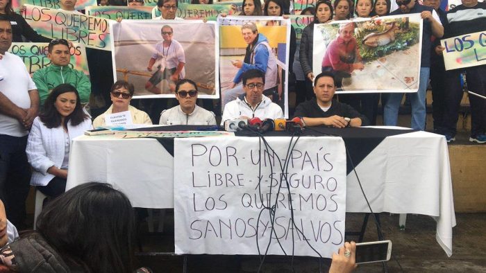  - El menosprecio de Santos y Lenin Moreno a los familiares de los periodistas asesinados por Guacho