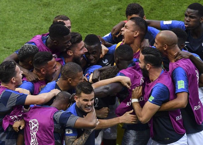 Francia a cuartos de final: golpe a la xenofobia
