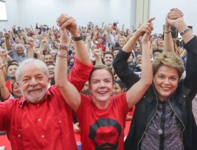  - El regreso de Lula a la política activa
