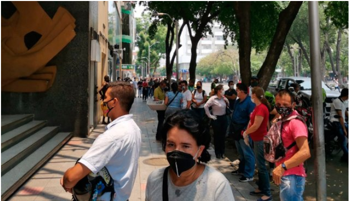 Calles llenas de gente y carros: en Cúcuta la gente no cree en el Coronavirus