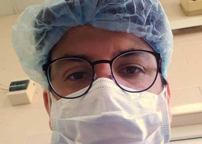  - Un médico colombiano en el equipo de la vacuna rusa Sputnik-V