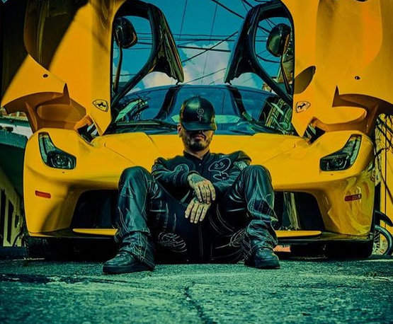  - J Balvin, el mayor coleccionista de Ferrari de Latinoamérica