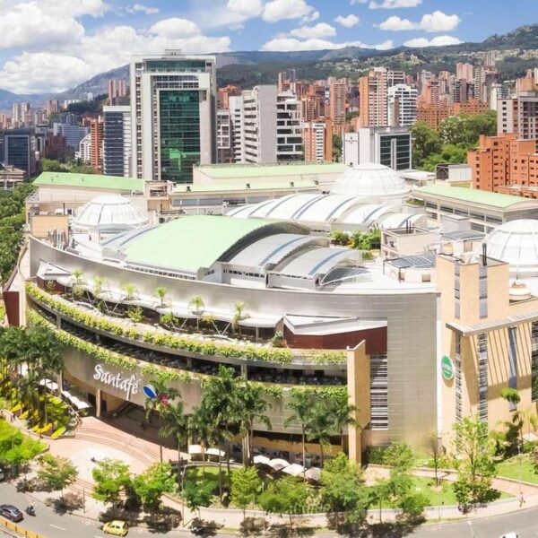  - Los centros comerciales en donde se van de compras los millonarios en Colombia 