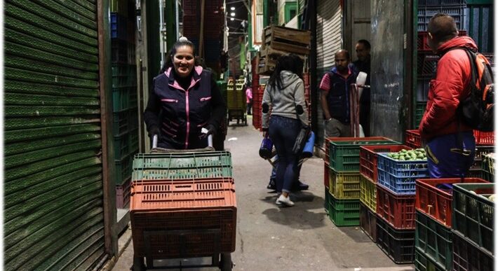  - Corabastos golpeado: precios disparados y los estantes a medio llenar