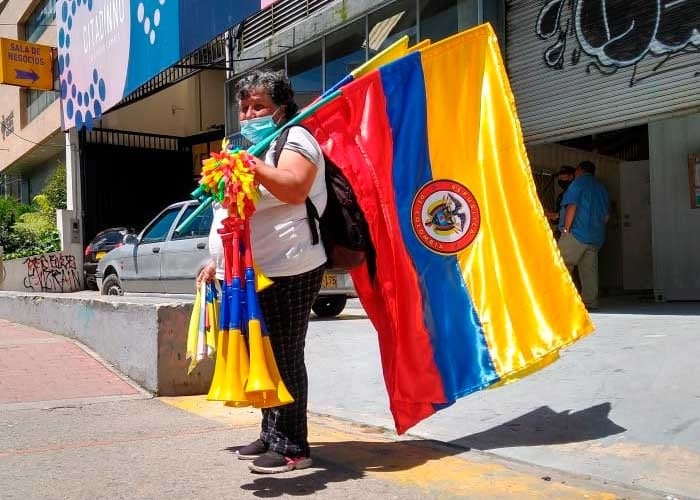  - Hasta 0 mil puede hacerse un vendedor ambulante en una marcha