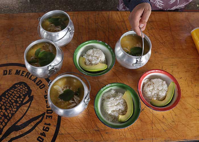  - El mejor ajiaco de Bogotá que vende dos mil tazas al mes