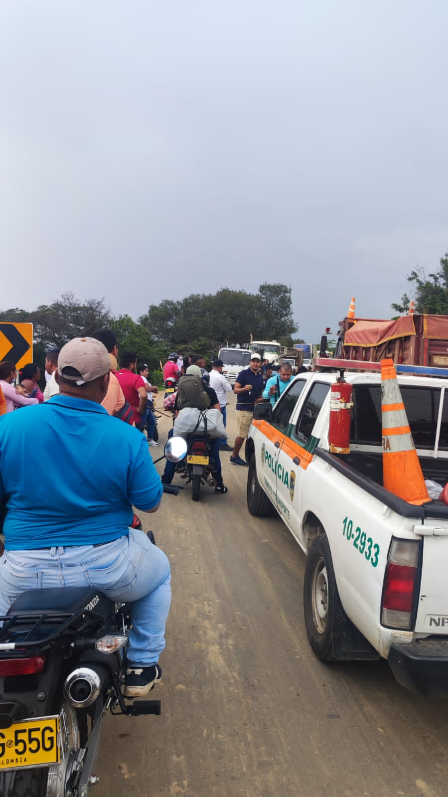  - Sigue bloqueda vía de Puerto Gaitán por protestas de indígenas