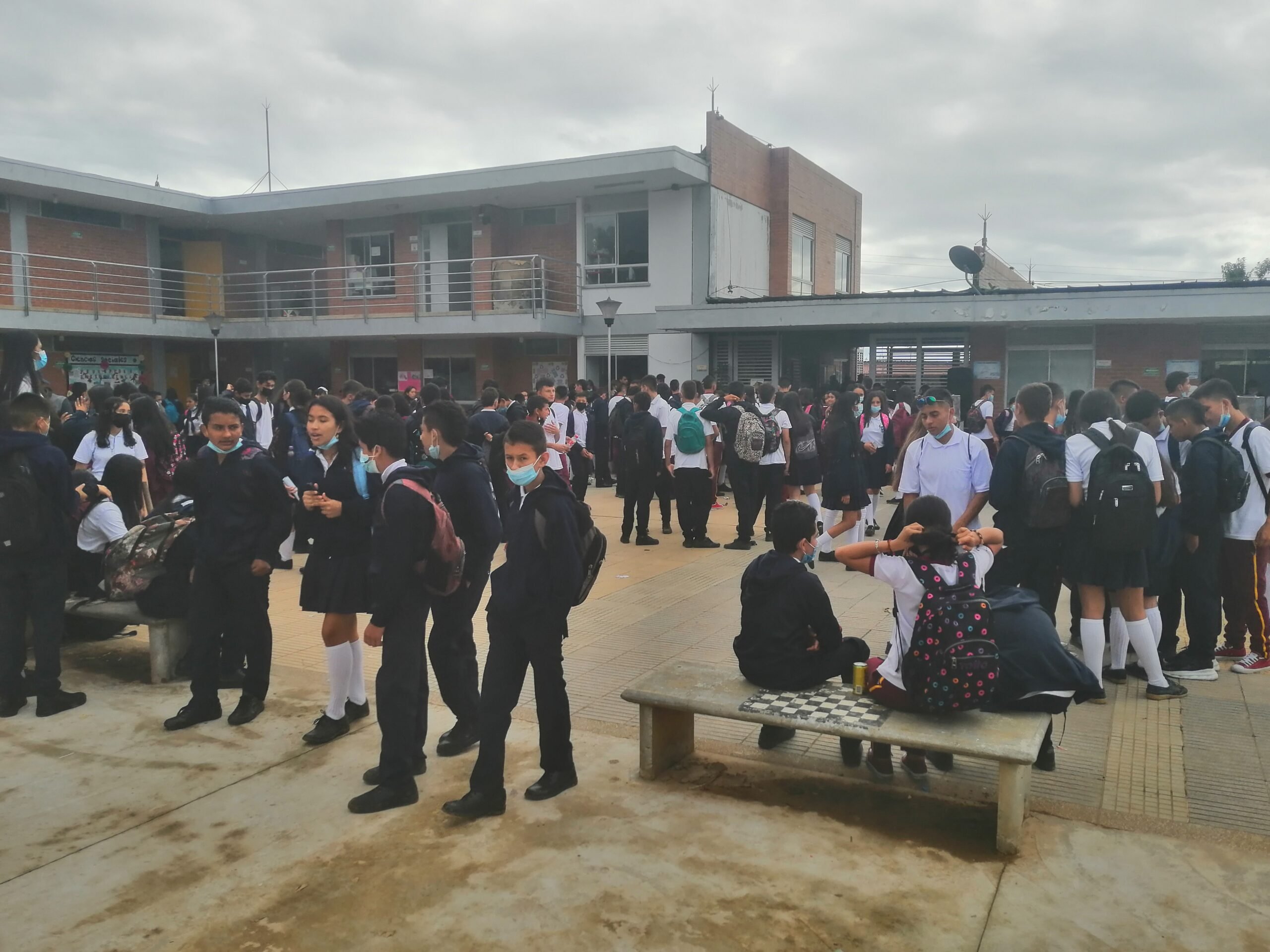  - El paro de los estudiantes del Colegio Agroindustrial de Palocabildo, Tolima, transcurre en paz