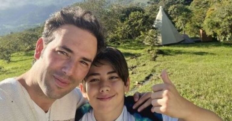 Sebastián Martínez - Anda en BMW y se queja por los útiles que debe comprarle a su hijo: la tacañería de Sebastián Martínez