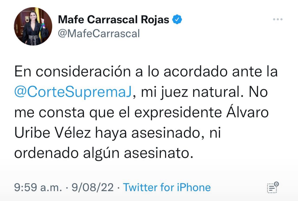  - Abelardo De La Espriella hace retractar a petristas purasangre: se disculpan con Uribe