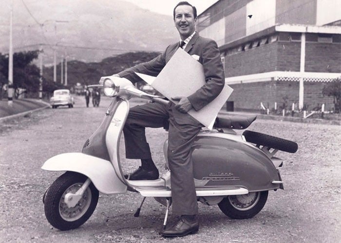  - Paúl Vásquez, el hombre que trajo la primera moto de Colombia