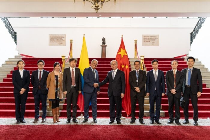  - Un ‘pacto’ pendiente (y necesario): Gustavo Petro y la relación con China