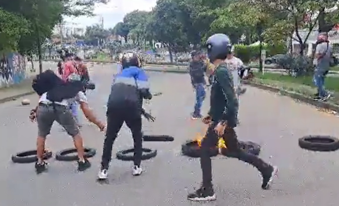 Protestas en Bucaramanga - El caos que vive Bucaramanga tras la muerte de un joven motociclista