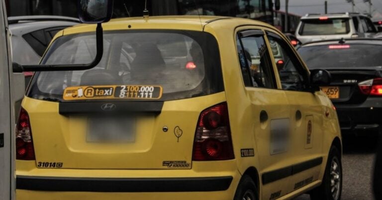 Taxis nuevos - Las dos marcas de carros que se disputan el negocio de taxis nuevos en Colombia