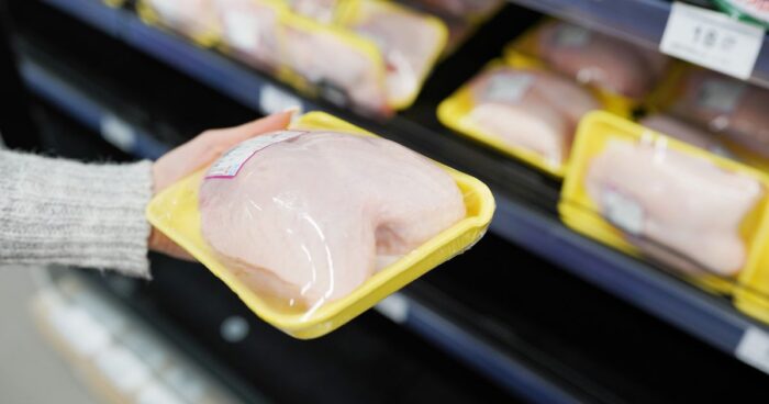 pollo barato - El supermercado dónde encuentra el pollo barato a .800; tienen otras grandes promociones