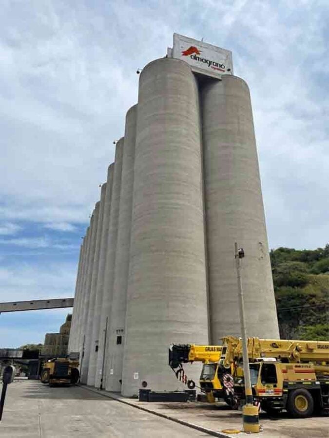  - ¿Por qué el dueño de Servientrega tenía en su poder las bodegas de alimentos que Petro está recuperando?