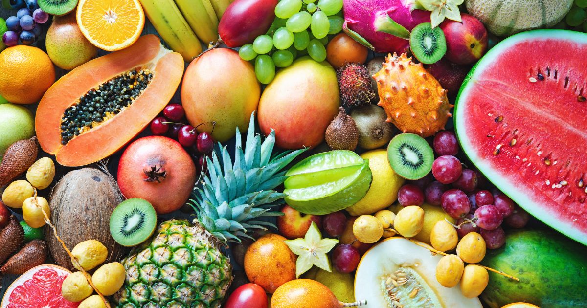 Los 3 secretos de las abuelas para conseguir frutas frescas y sin daños en los supermercados