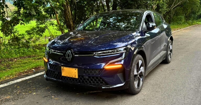 Megane E-Tech - Megane E-Tech, el carro eléctrico de Renault que brilla en Colombia por su diseño y velocidad