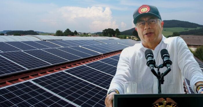 Gustavo Petro - Así es la primera de las comunidades energéticas de Petro, beneficia a 23 colegios del chocó - Comunidades energéticas: dejando atrás una Colombia a oscuras