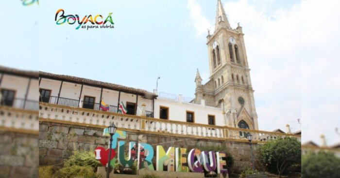Turmequé, Boyacá, Capilla Sixtina colombiana - La iglesia en Boyacá en donde "se apareció un demonio"