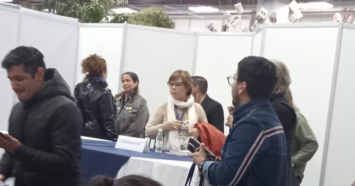 El maltrato a Piedad Bonnet en la Feria Internacional del Libro de Quito