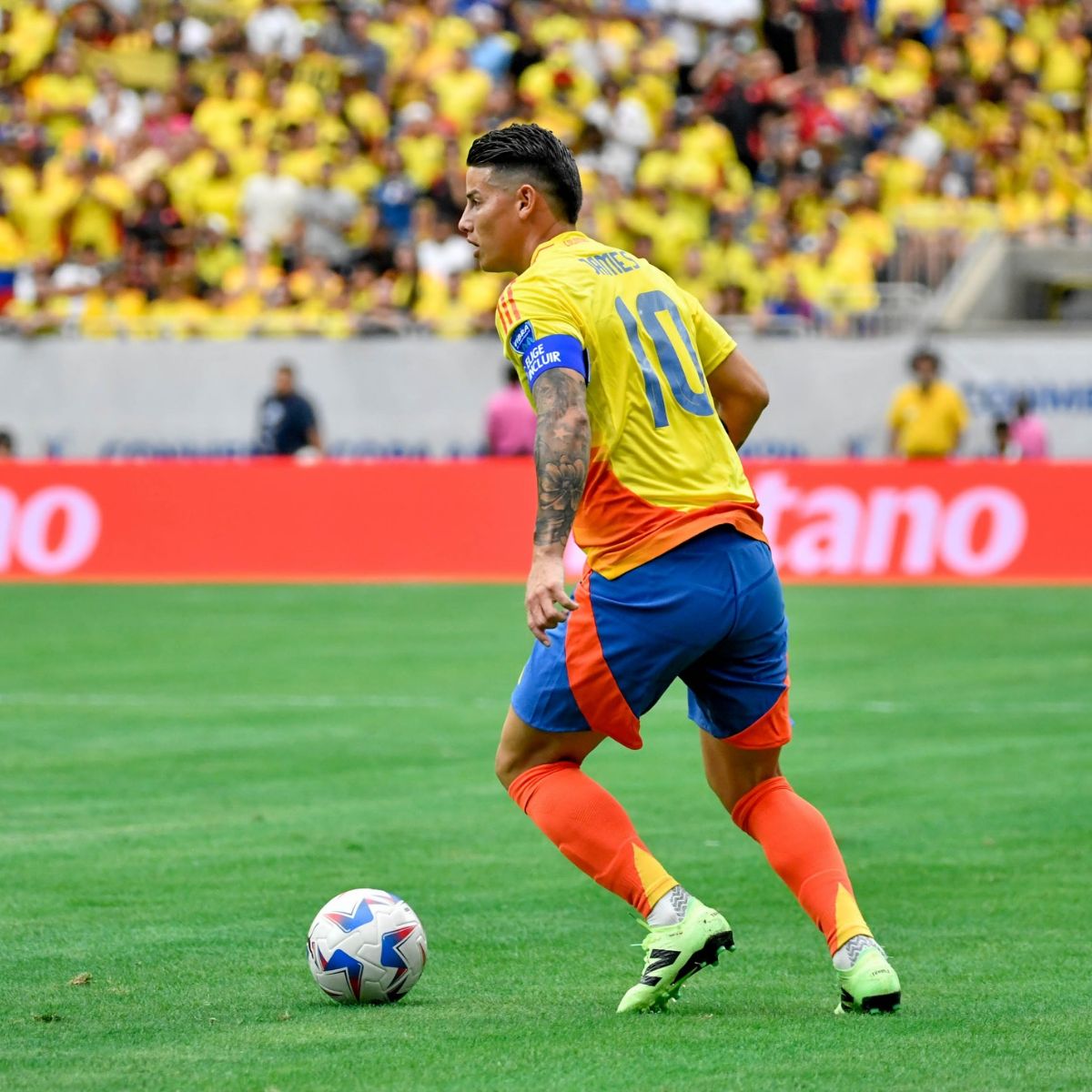 James Rodríguez selección Colombia - James Rodríguez recibió una petición de Jorge Iván Ospina para jugar en América de Cali; propuso vaca