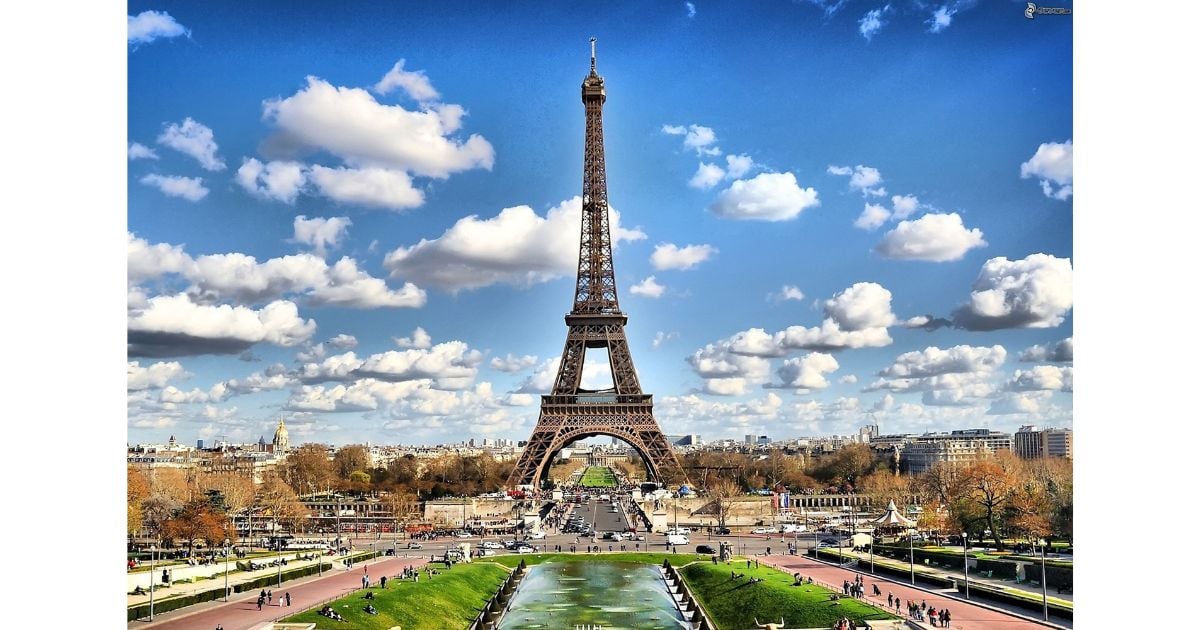 Luz de París: un tributo a los arquitectos de la magia olímpica