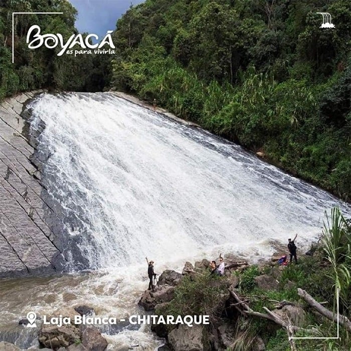 Cascada en Boyacá - Laja Blanca - La hermosa cascada en Boyacá que esconde historias y misterios de fantasmas; así puede conocerla