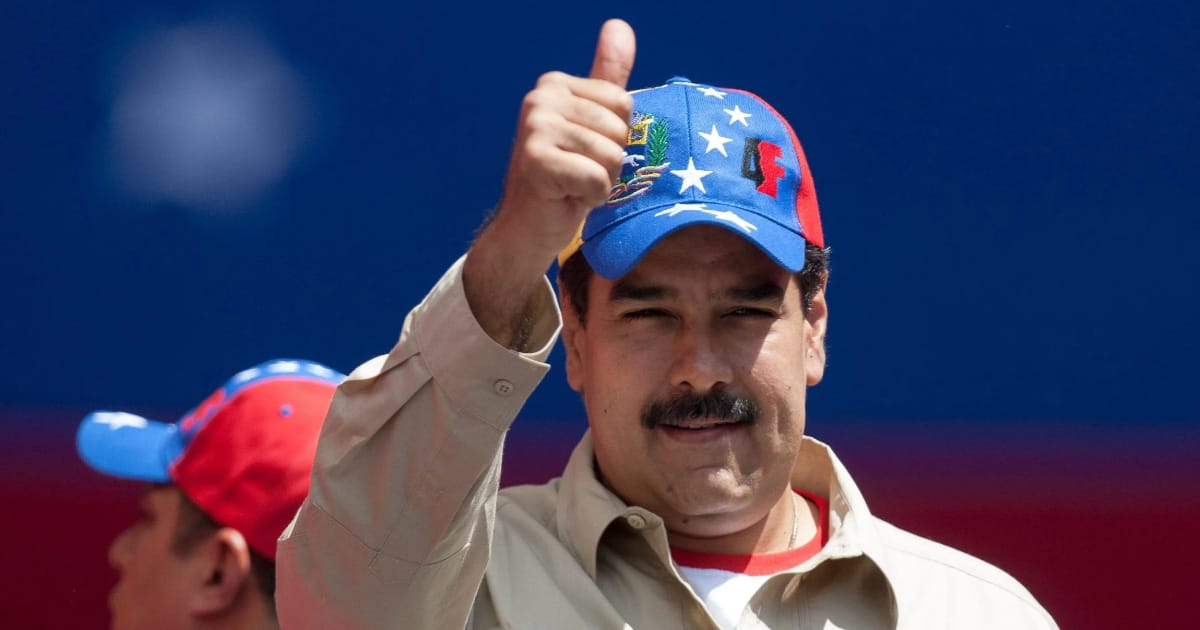 En medio de una jornada polémica Nicolás Maduro gana su tercer mandato. La oposición rechaza el resultado