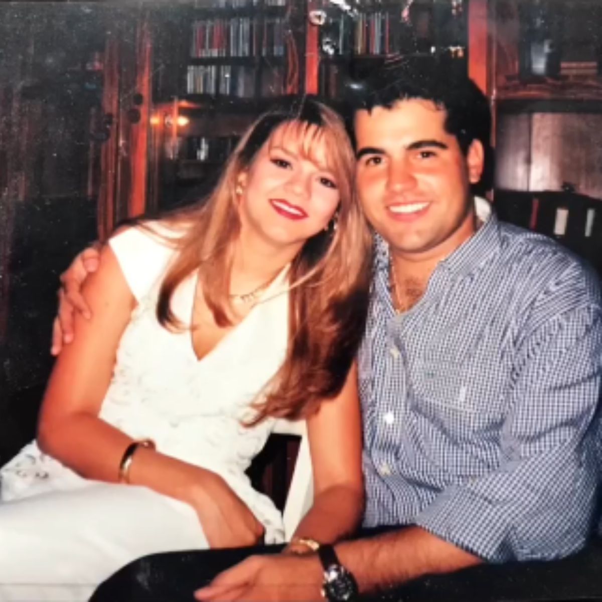 Así fue como se conocieron Carlos Calero y Paulina Ceballos, su esposa - Esta es la historia de amor de Carlos Calero y su esposa; la mujer fue diagnosticada con cáncer