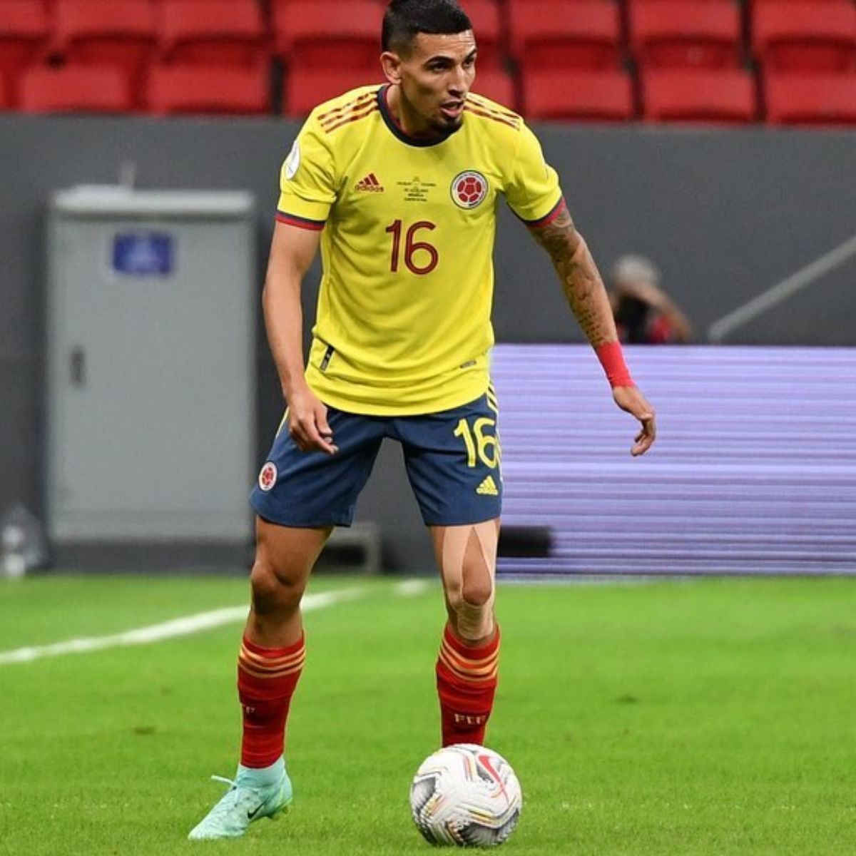 Daniel Muñoz selección Colombia - Daniel Muñoz, la joya de la selección que por poco deja el fútbol porque no creían en su talento