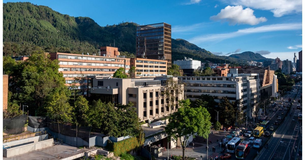 La muerte en la Javeriana