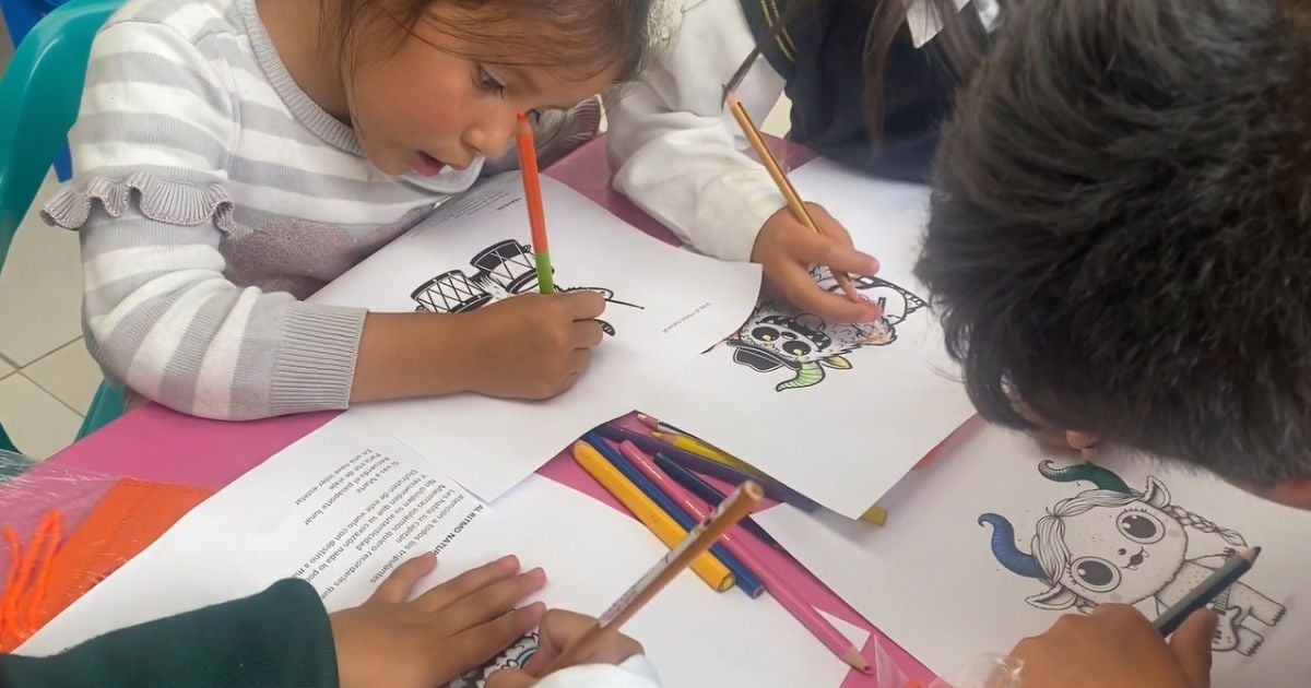 Se realizó una nueva edición del programa “Together With Love” con 120 niños en Bogotá, Cali y Cartagena