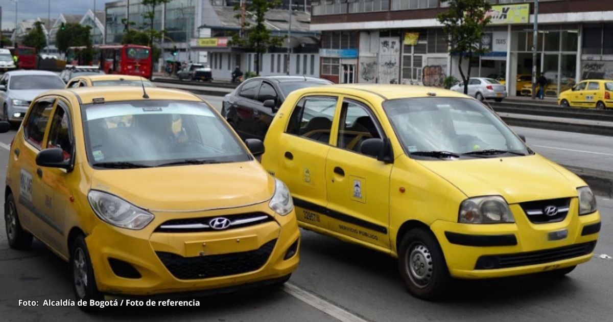 Los piques ilegales de taxistas que casi terminan con una tragedia familiar en Bogotá