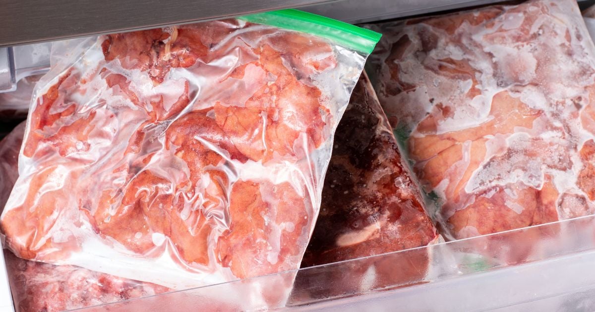 El truco infalible para descongelar su carne en 5 minutos sin utilizar agua caliente