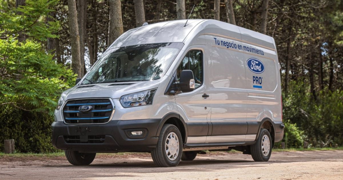 E-Transit, la nueva van eléctrica de Ford Pro que viene cargada de tecnología y una gran autonomía