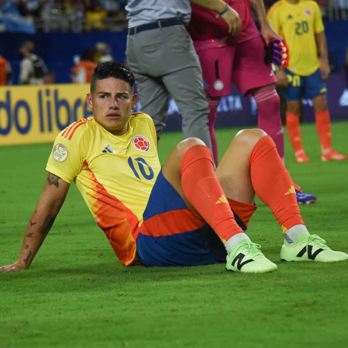 James Rodríguez selección Colombia - James Rodríguez está entrenando en suelo europeo y da pistas de la que sería su nueva casa